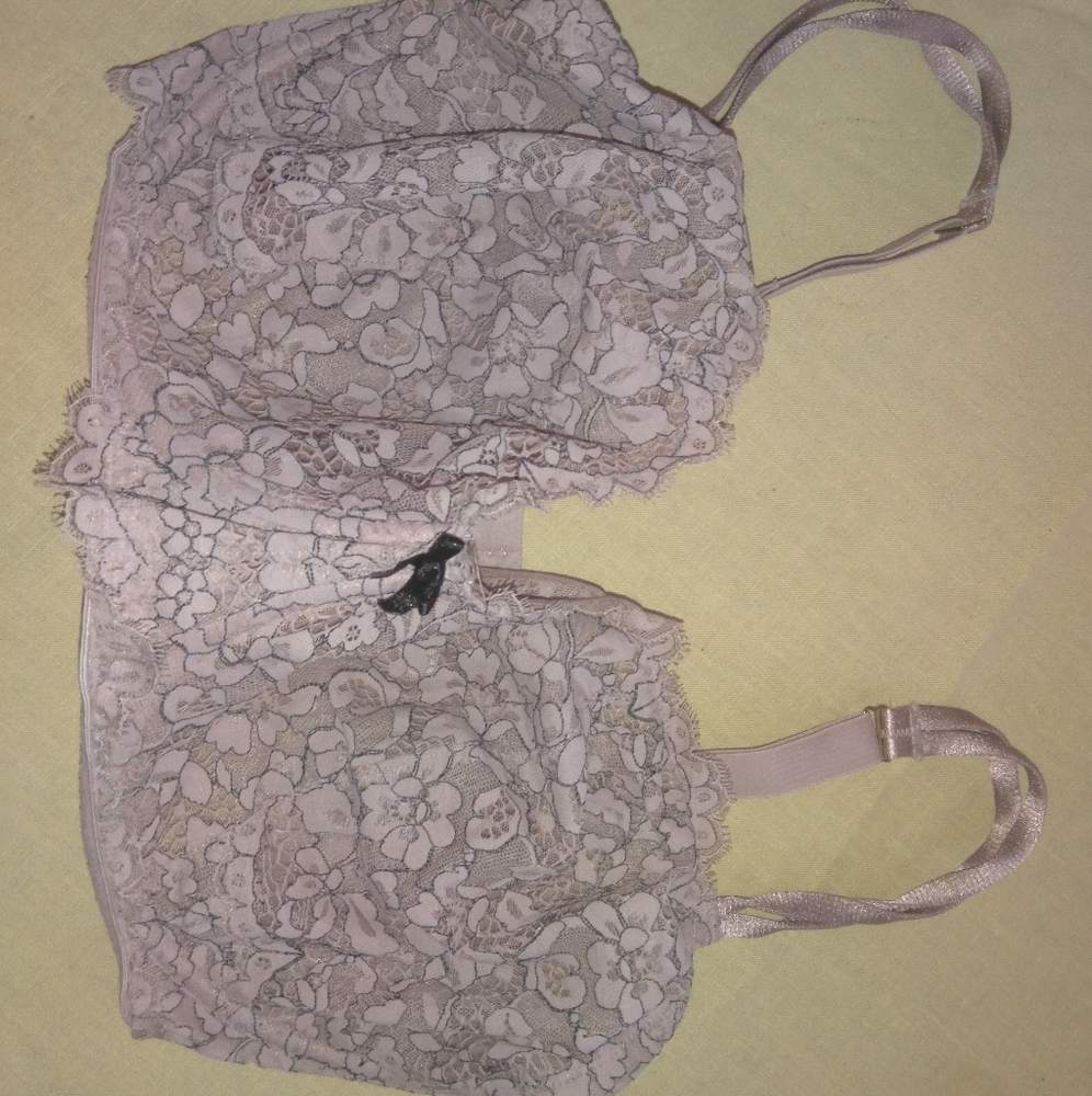 Cacique lace underwire bra